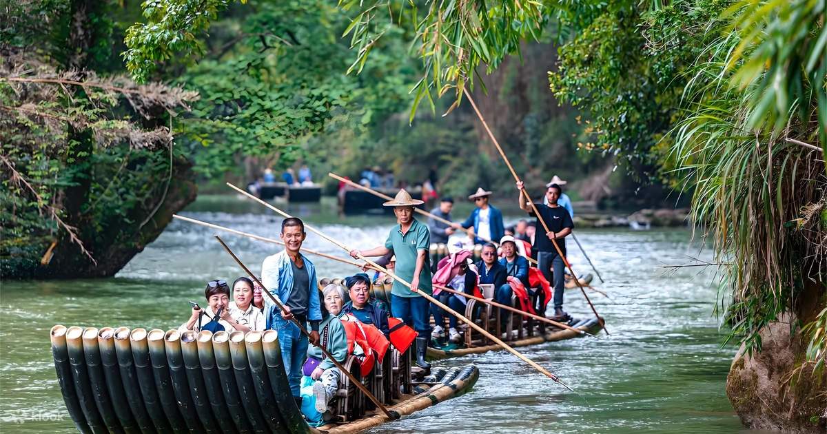 Wuyi Mountain Private Guided 1-Day Tour Jiuqu River Bamboo Rafting